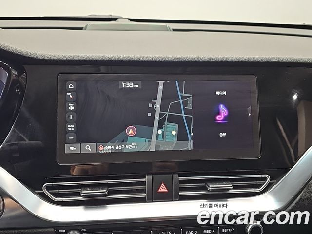 Kia Niro Plus Earth 2023 — фото 18