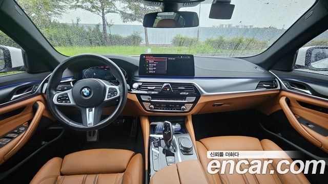 BMW 5 Series (G30) 520i M Sport 2023 — фото 7