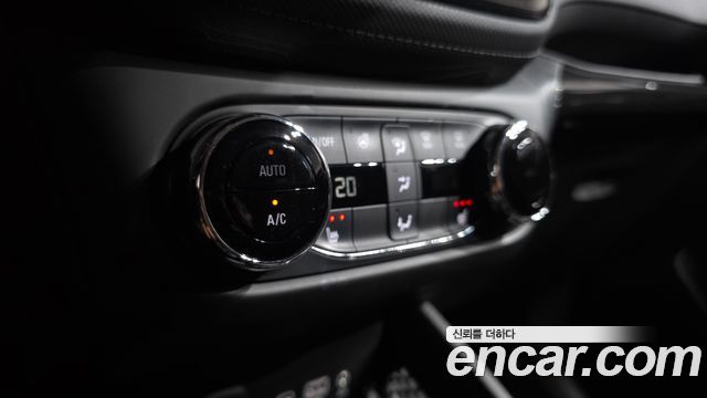 Chevrolet Trailblazer 1.3 Turbo 2WD Premier 2021 — фото 22