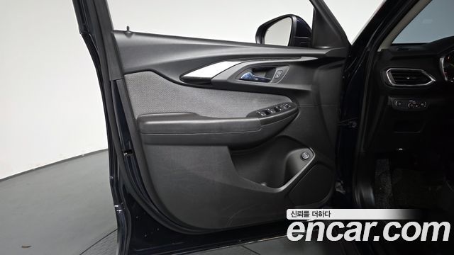 Chevrolet Trailblazer 1.3 Turbo 2WD Premier 2021 — фото 30
