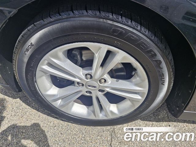 Ford Taurus 2.0 SEL EcoBoost 6th 2015 — фото 18