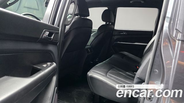 KG Mobility (SsangYong) Rexton Sports Diesel 2.2 2WD Prestige 2022 — фото 12