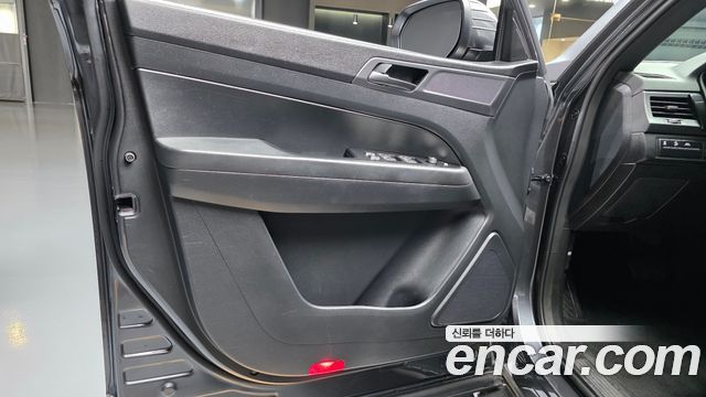 KG Mobility (SsangYong) Rexton Sports Diesel 2.2 2WD Prestige 2022 — фото 24