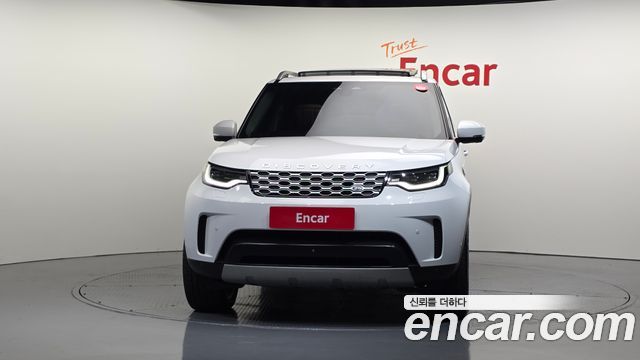 Land Rover Discovery 5 D300 HSE 2022 — фото 3