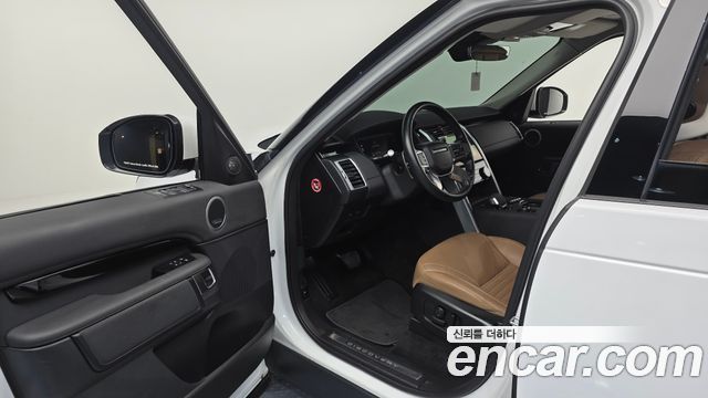 Land Rover Discovery 5 D300 HSE 2022 — фото 10