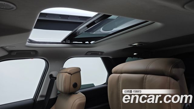 Land Rover Discovery 5 D300 HSE 2022 — фото 17