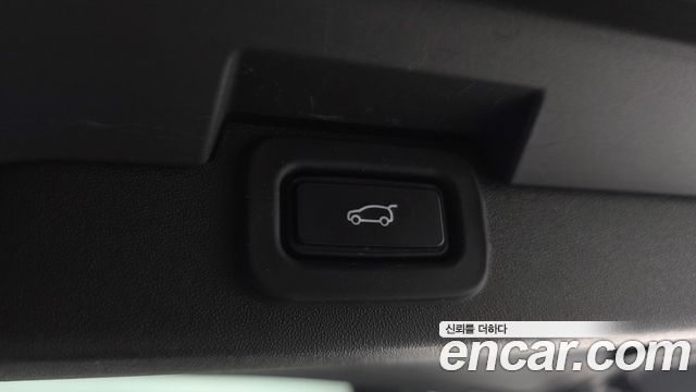 Land Rover Discovery 5 D300 HSE 2022 — фото 18
