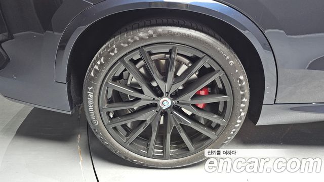 BMW X5 (G05) M50i 2023 — фото 5