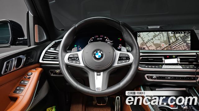 BMW X5 (G05) M50i 2023 — фото 13