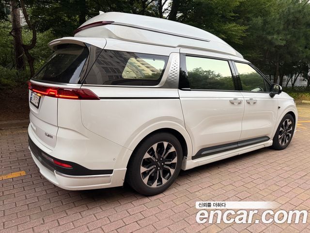 Kia Carnival (IV) Gasoline 9-seater Limousine(Special vehicle) 2022 — фото 2