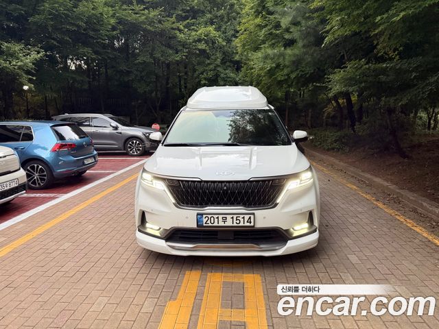 Kia Carnival (IV) Gasoline 9-seater Limousine(Special vehicle) 2022 — фото 3