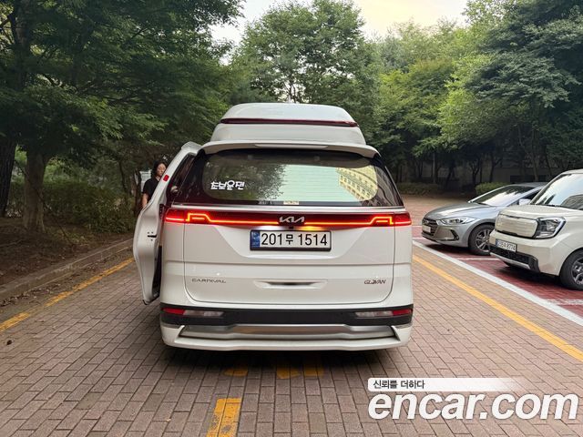 Kia Carnival (IV) Gasoline 9-seater Limousine(Special vehicle) 2022 — фото 4