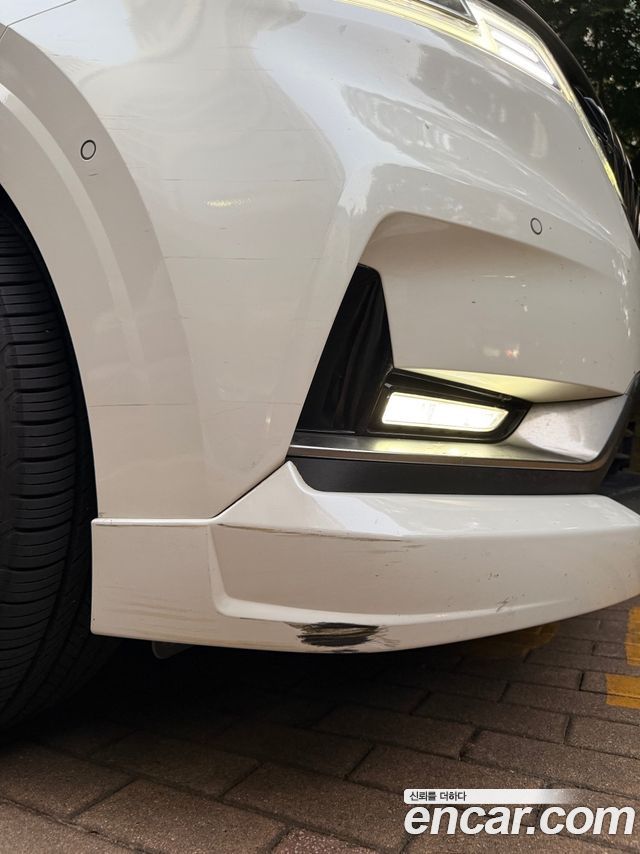 Kia Carnival (IV) Gasoline 9-seater Limousine(Special vehicle) 2022 — фото 13