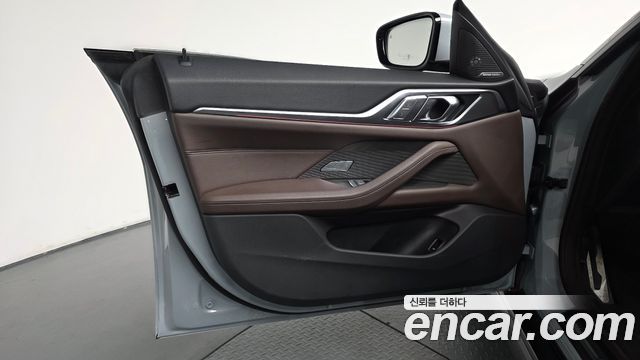 BMW 4 Series (G22) 420i M Sport Performance Gran Coupe 2024 — фото 24