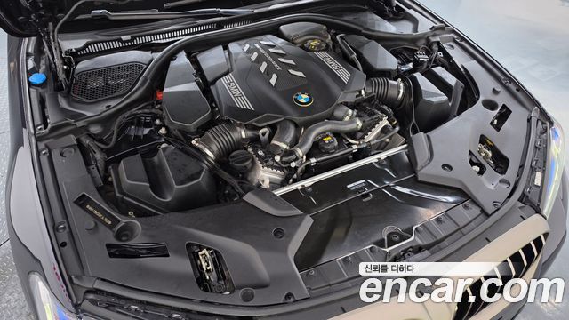 BMW 5 Series (G30) M550i xDrive 2022 — фото 6