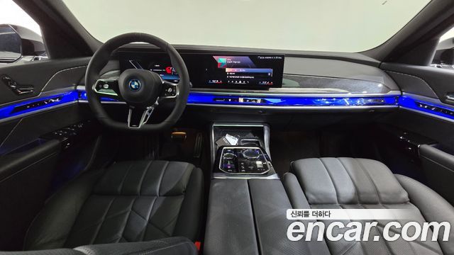 BMW i7 (G70) eDrive 50 M Sport Limited 2026 — фото 7