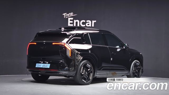Kia EV3 Long Range 2WD GT Line 2025 — фото 2