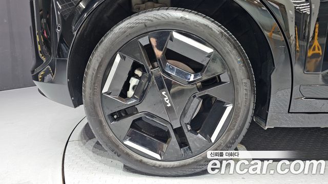 Kia EV3 Long Range 2WD GT Line 2025 — фото 5