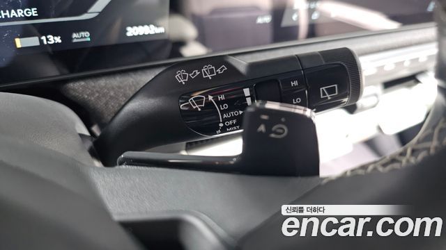 Kia EV3 Long Range 2WD GT Line 2025 — фото 38