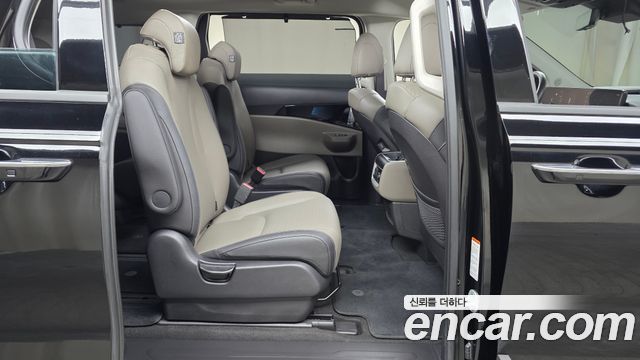 Kia Carnival (IV) HEV 9seater Signature 2025 — фото 11