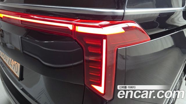 Kia Carnival (IV) HEV 9seater Signature 2025 — фото 23