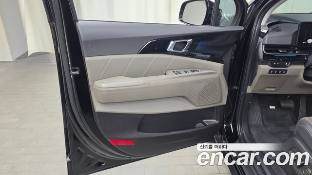 Kia Carnival (IV) HEV 9seater Signature 2025 — фото 24