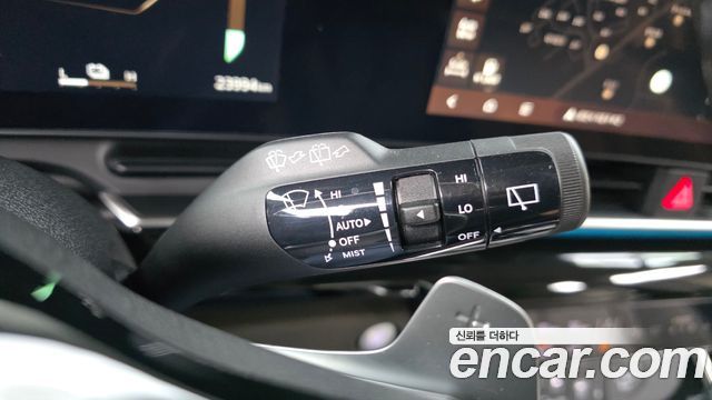Kia Carnival (IV) HEV 9seater Signature 2025 — фото 27