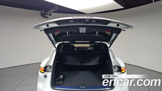 Porsche Cayenne (PO536) 4.0 GTS 2025 — фото 20