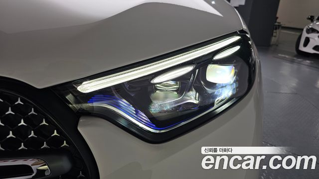 Mercedes-Benz GLC-Class (X254) GLC300 4MATIC AMG Line 2025 — фото 22