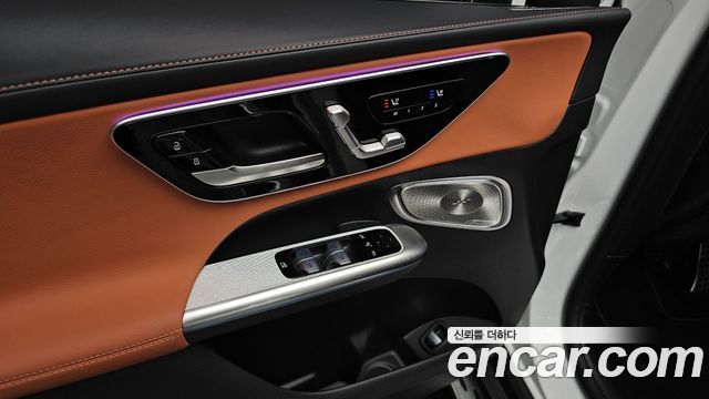 Mercedes-Benz GLC-Class (X254) GLC300 4MATIC AMG Line 2025 — фото 29