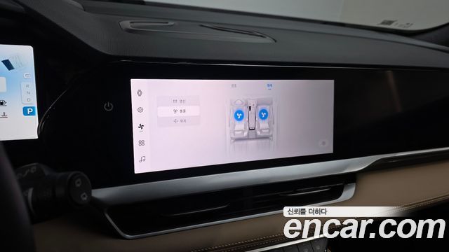 Renault Korea Grand Koleos 1.5 E-TECH Iconic 2WD 2025 — фото 15