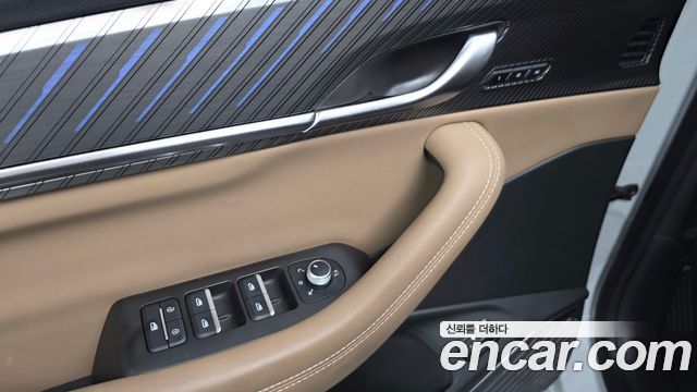 Renault Korea Grand Koleos 1.5 E-TECH Iconic 2WD 2025 — фото 18