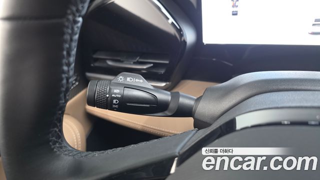 Renault Korea Grand Koleos 1.5 E-TECH Iconic 2WD 2025 — фото 27