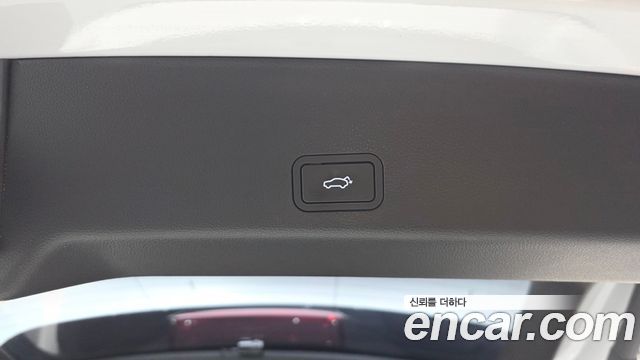 Renault Korea Grand Koleos 1.5 E-TECH Iconic 2WD 2025 — фото 29