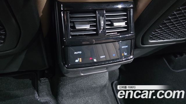 Renault Korea Grand Koleos 1.5 E-TECH Iconic 2WD 2025 — фото 18