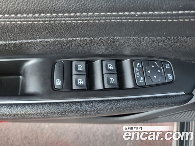 Renault Korea SM6 2.0 GDe LE 2017 — фото 19