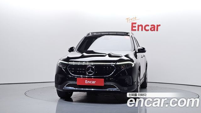 Mercedes-Benz EQB (X243) EQB300 4MATIC 2023 — фото 3
