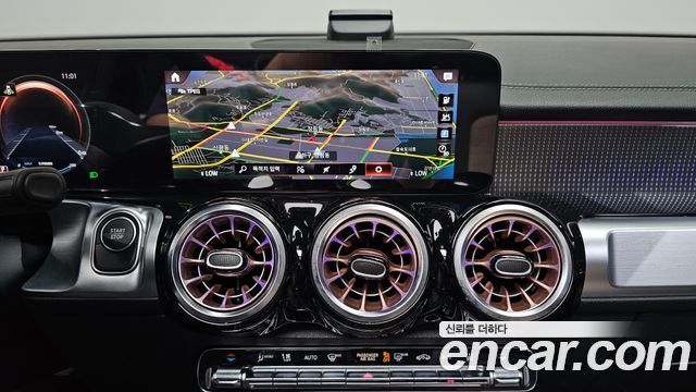 Mercedes-Benz EQB (X243) EQB300 4MATIC 2023 — фото 14