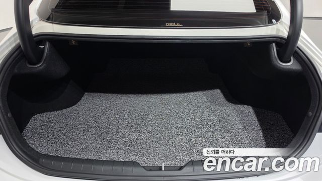 Hyundai Sonata The Edge (DN8) 2.0 Inspiration 2024 — фото 19
