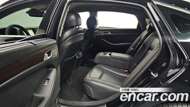 Genesis G80 3.3 GDI AWD Premium Luxury 2017 — фото 11