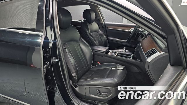 Genesis G80 3.3 GDI AWD Premium Luxury 2017 — фото 12