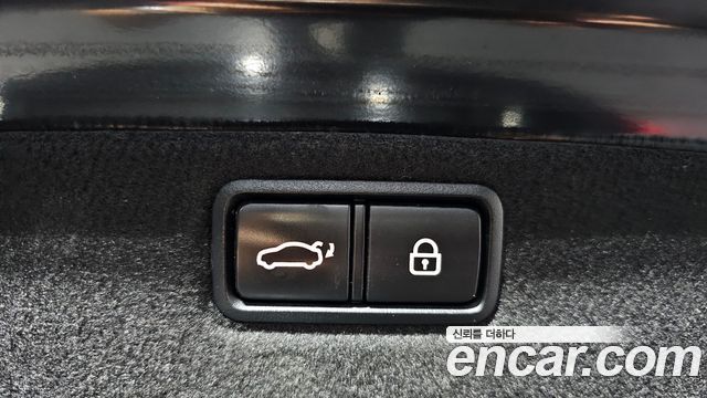 Genesis G80 3.3 GDI AWD Premium Luxury 2017 — фото 20