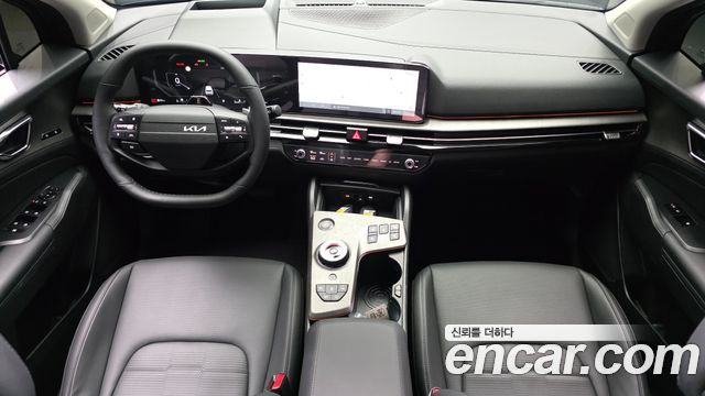 Kia Sportage (V) Gasoline 1.6 Turbo 2WD Signature 2025 — фото 7