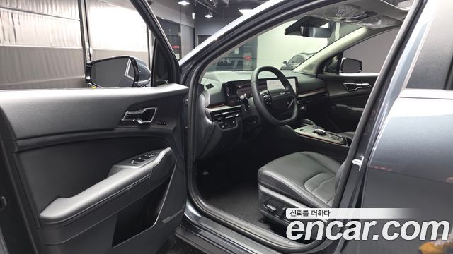 Kia Sportage (V) Gasoline 1.6 Turbo 2WD Signature 2025 — фото 10