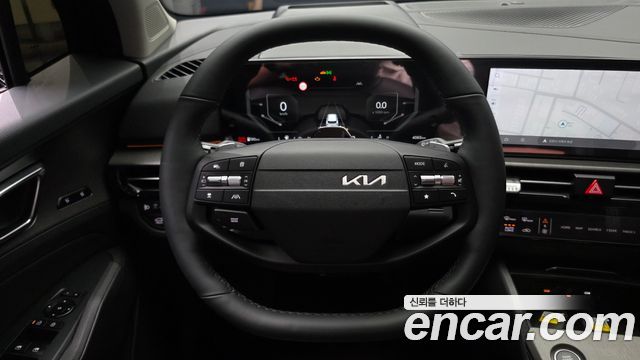 Kia Sportage (V) Gasoline 1.6 Turbo 2WD Signature 2025 — фото 13