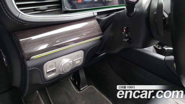 Mercedes-Benz GLE-Class (W167) GLE350e 4MATIC 2021 — фото 29
