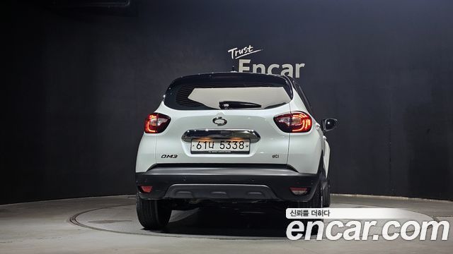 Renault Korea QM3 RE Panoramic Edition 2019 — фото 4