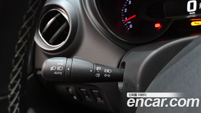 Renault Korea QM3 RE Panoramic Edition 2019 — фото 20