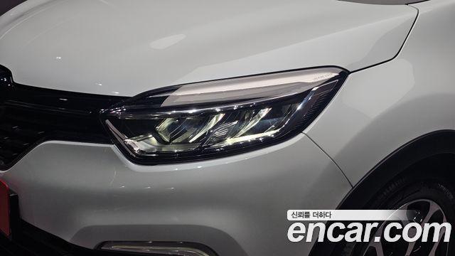 Renault Korea QM3 RE Panoramic Edition 2019 — фото 22