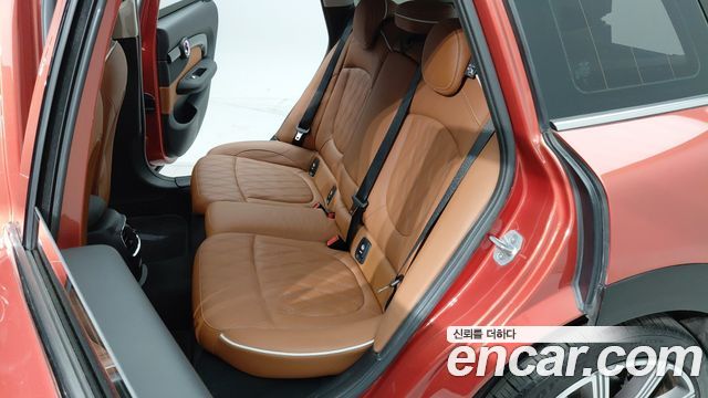 MINI Cooper S Clubman Classic 2nd 2024 — фото 15